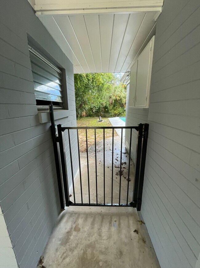 Foto del edificio - 3 bedroom/2 bath house in Daytona Beach