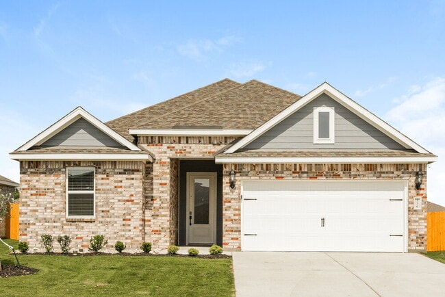 336 Live Oak Ln