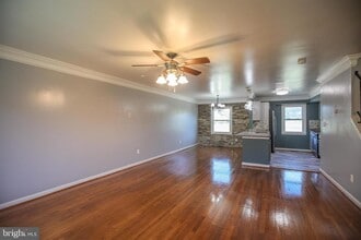 Building Photo - 12337 Chesterton Dr