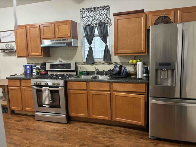 Foto del edificio - 1626 N Kildare Ave