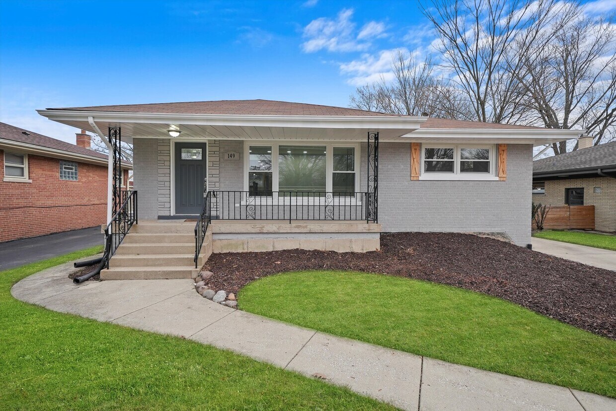 Primary Photo - 149 Gilbert Ave