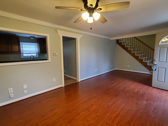 Foto del edificio - 33496 Kirby St