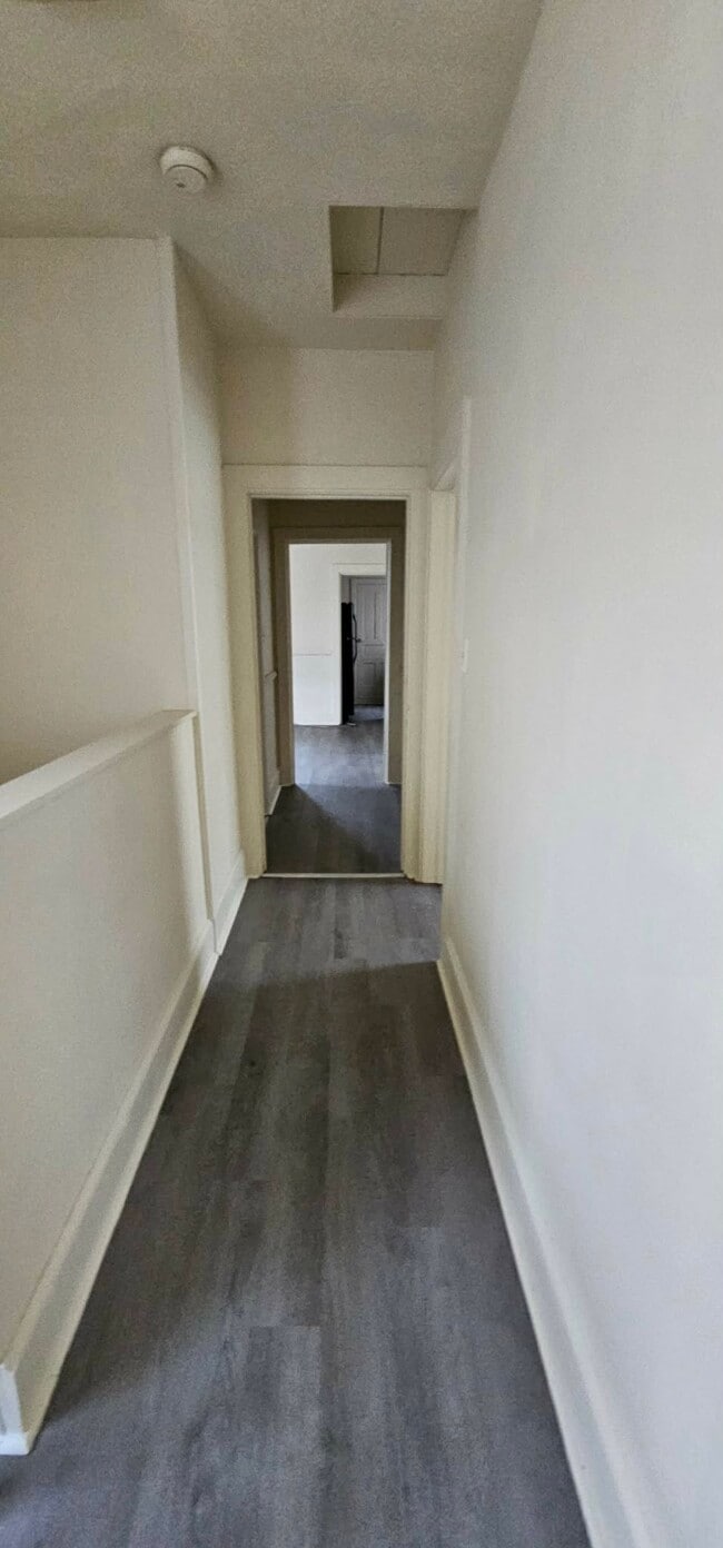 Foto del edificio - 1117 S 8th St