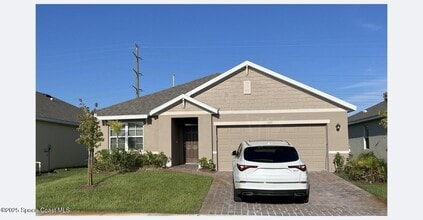 Building Photo - 1371 McFarland Dr