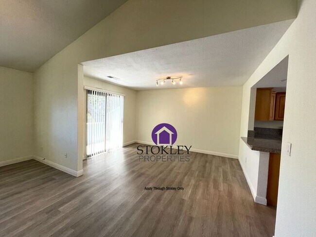 Building Photo - Stokley Properties Presents - 433 Camelbac...