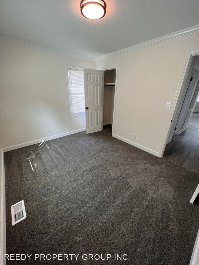 Building Photo - 3 br, 1 bath House - 123 Prince Circle