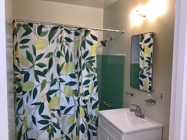 Bathroom - 632 Cedar St