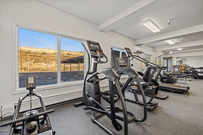 Foto del edificio - Pet friendly 2 bed 2 bath (ensuite) in ful...
