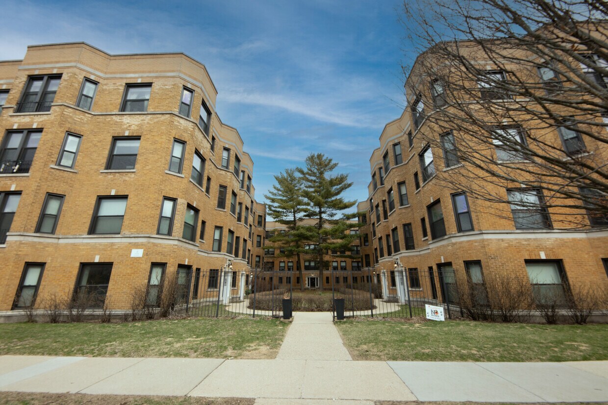 607 Hinman Ave Unit 2K, Evanston, IL 60202 Condo for Rent in Evanston