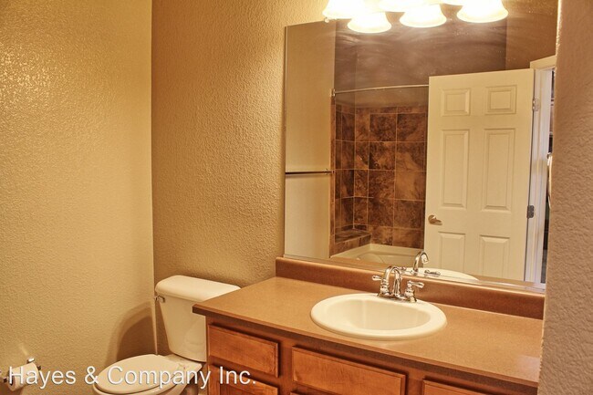 Foto del edificio - 15460 Canyon Gulch Ln