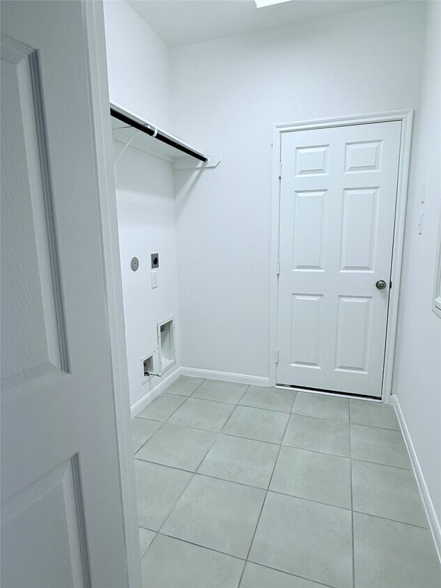 Foto del edificio - 4031 Addison Ranch Ln