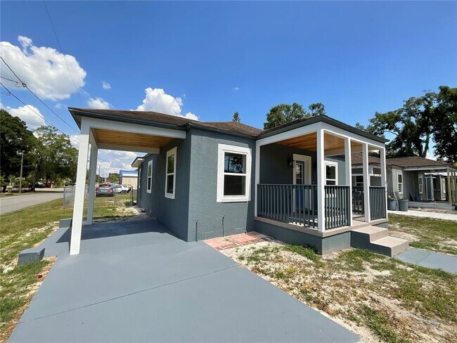 Foto del edificio - 809 NW 1st Ave