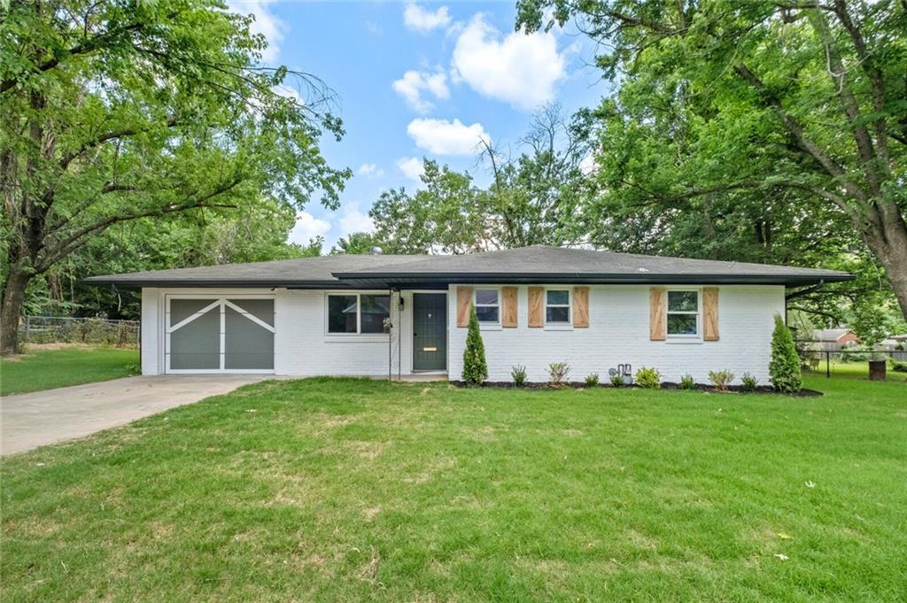 201 Kennan St, Prairie Grove, AR 72753 House Rental in Prairie Grove