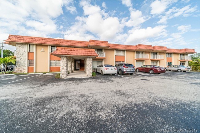 Foto del edificio - 7711 SW 56th St
