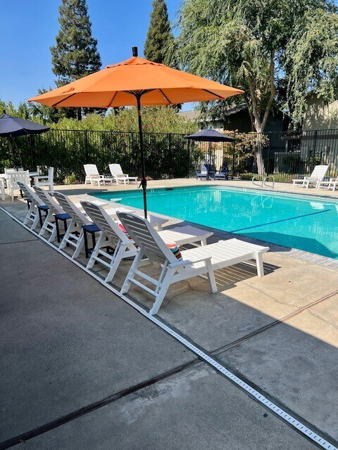 Foto del edificio - Summer Hills