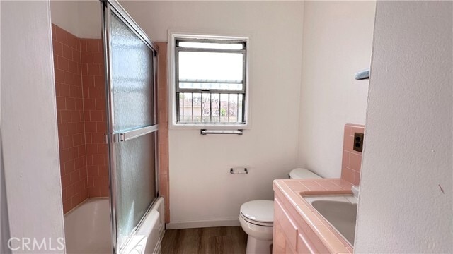 Foto del edificio - 532 W Markland Dr