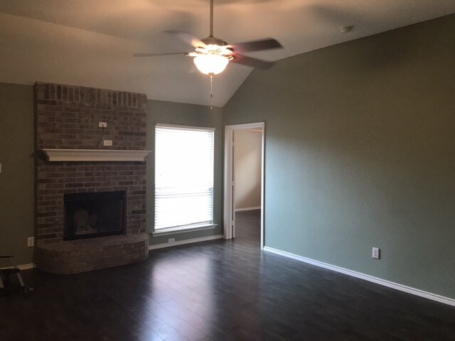 Foto del edificio - 4821 Bobtown Rd