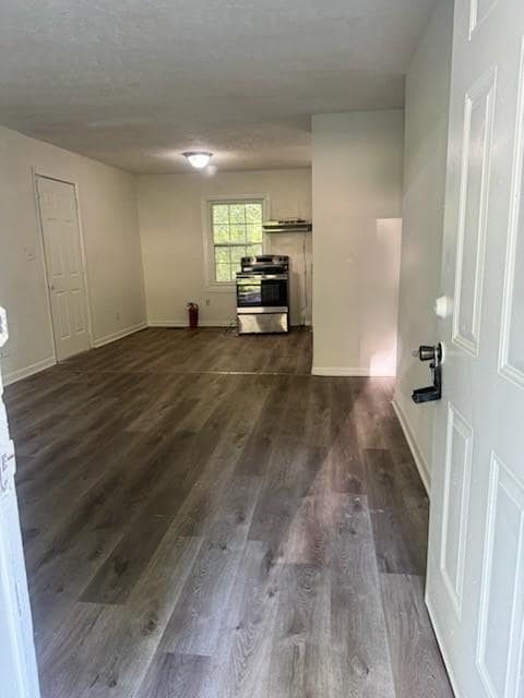 Building Photo - 490 Fairlane Cir NW