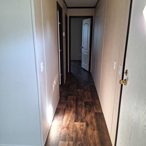 Building Photo - 475 Landis Ln