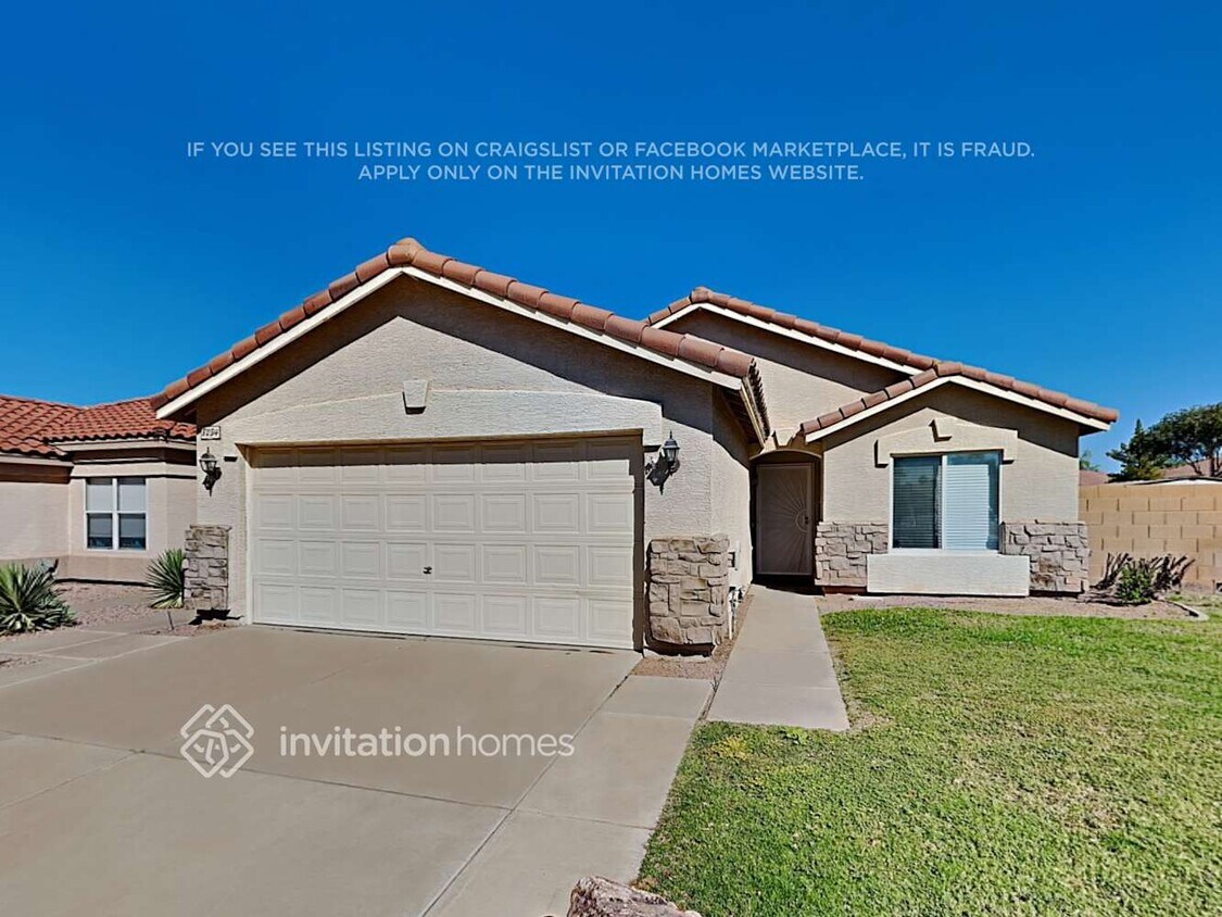 Foto principal - 8234 E Osage Ave