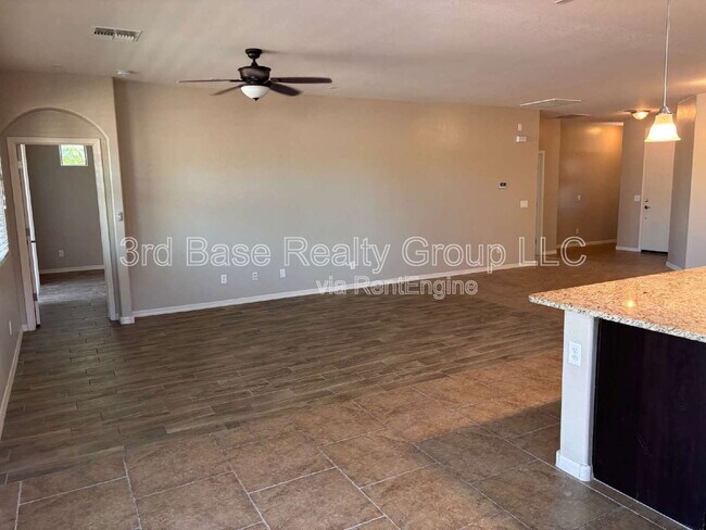 Foto del edificio - 12690 S 184th Ave
