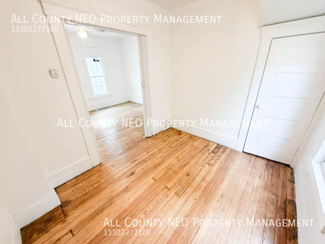 Foto del edificio - 519 E 103rd St