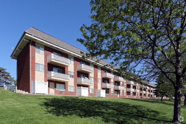 Wyoga Place Apartments Wyoga Place Apartments