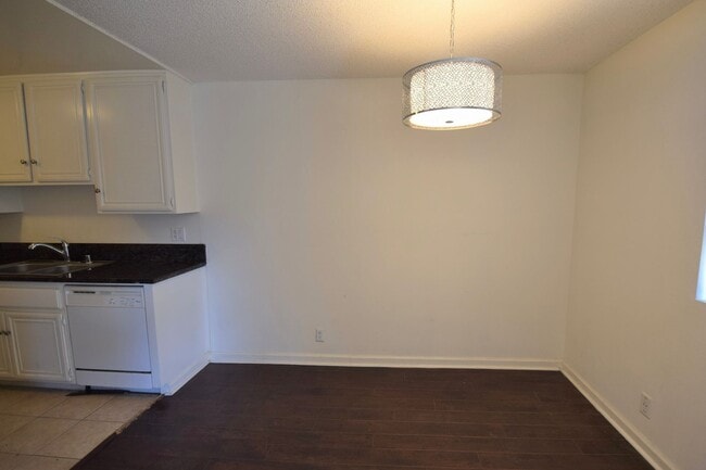 Building Photo - 11255 Huston St