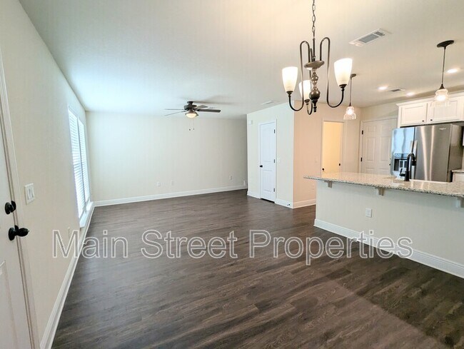 Foto del edificio - 4385 Village Oak Ln