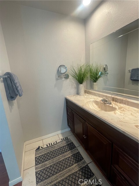 Building Photo - 1611 Raintree Pl