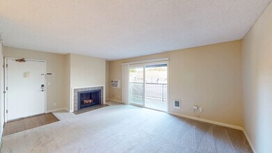 Building Photo - 481 Ignacio Blvd