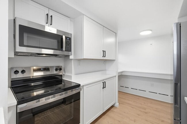 Foto del edificio - 4738 Liberty Ave