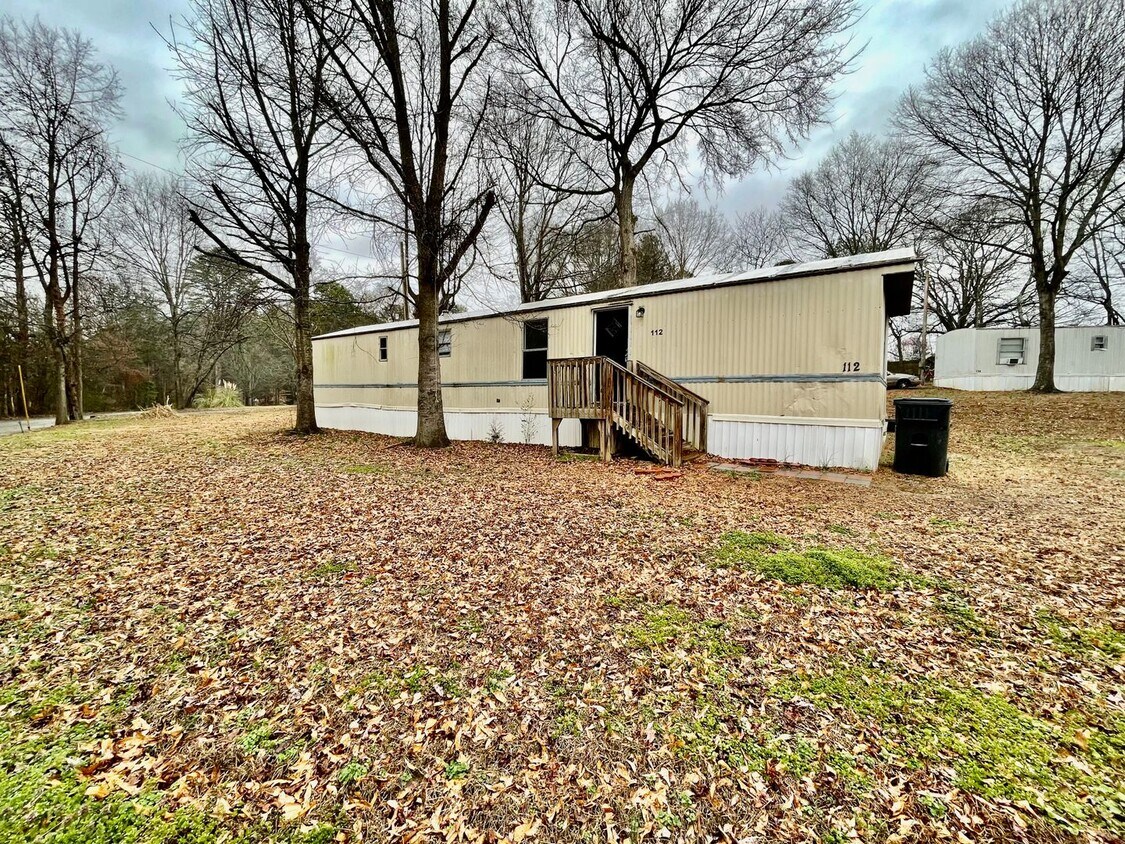 Foto principal - Adorable 2 bedroom 1 bath Mobile Home loca...