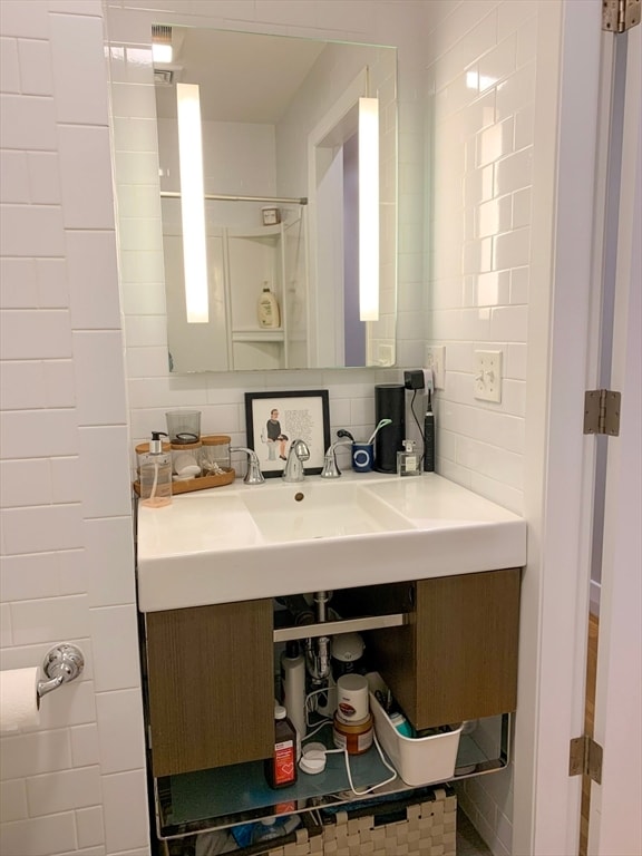 Building Photo - 33 Anderson St