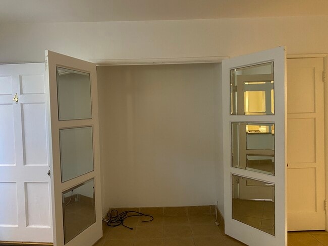 Large Closet - 150 Pomona Ave