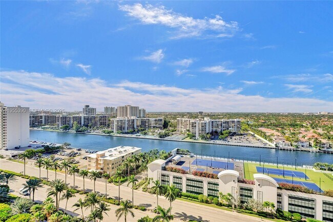 Foto del edificio - 2501 S Ocean Dr