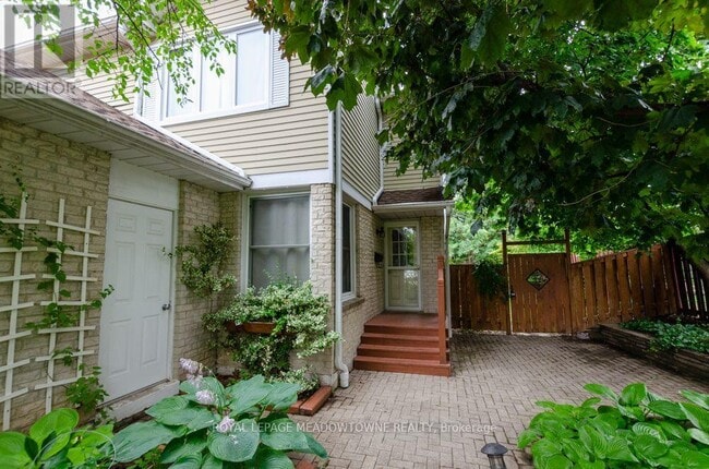 Building Photo - 510 Beaver Ct