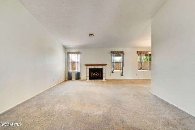 Foto del edificio - 4057 E Wescott Dr