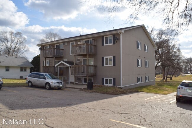 Building Photo - 1114 Vine St