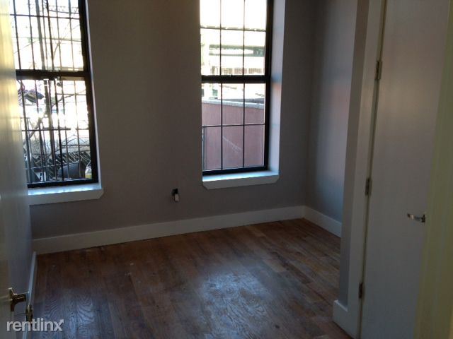 Foto del edificio - 349 Vernon Ave