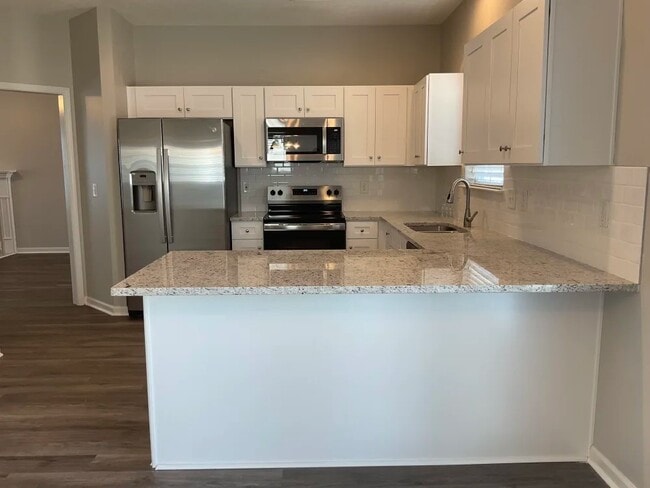 Building Photo - 360 Sarava Ln
