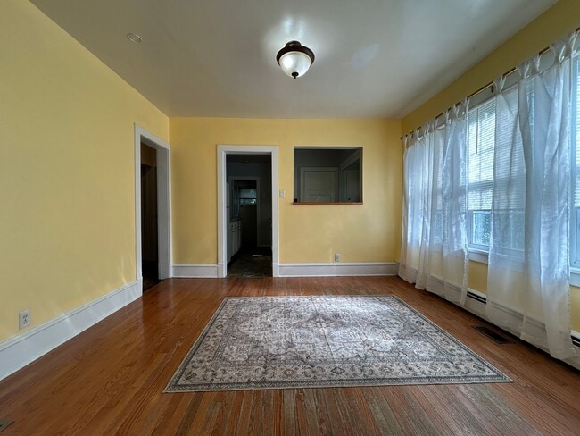Building Photo - 112 W Highland Ave