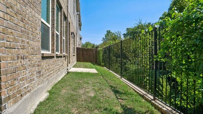 Foto del edificio - 1530 Teresa Ann Ln