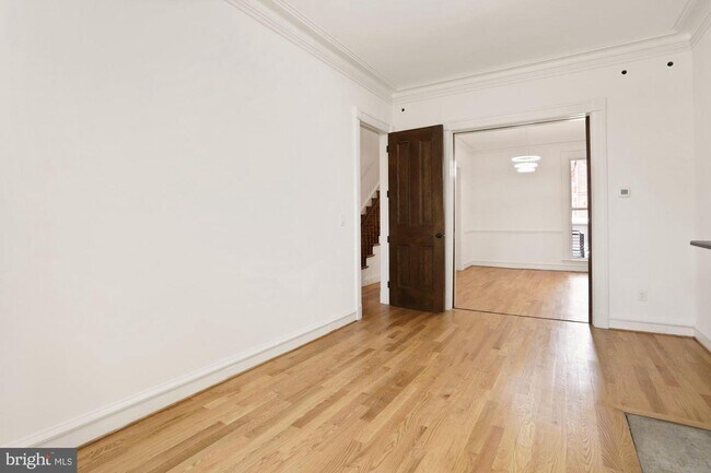 Foto del edificio - 1215 S St NW