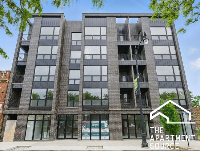 Building Photo - 3044 W Irving Park Rd