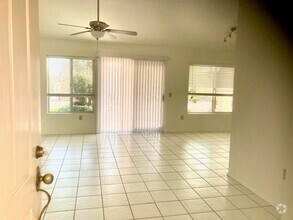 Building Photo - 2520 Silverton Dr