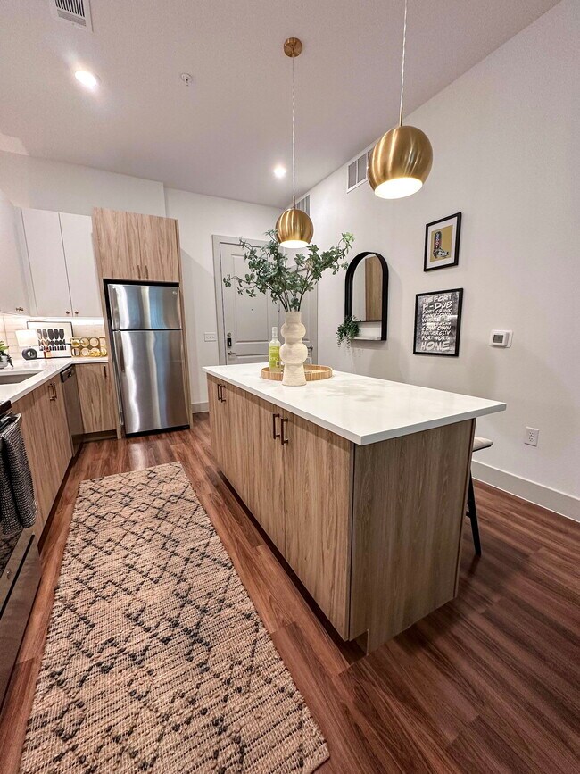 Foto del edificio - 127 Roberts Cut Off Rd