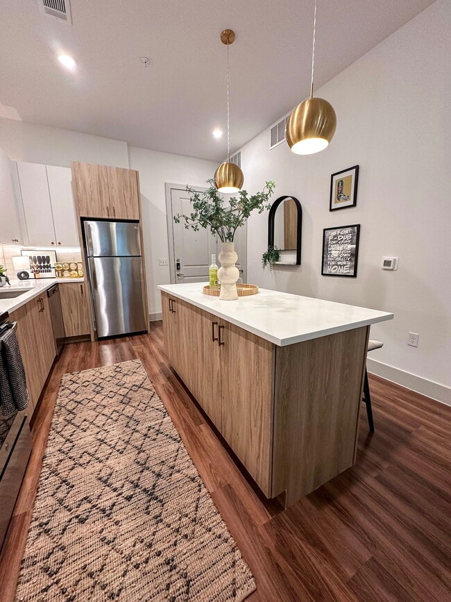 Building Photo - 127 Roberts Cut Off Rd