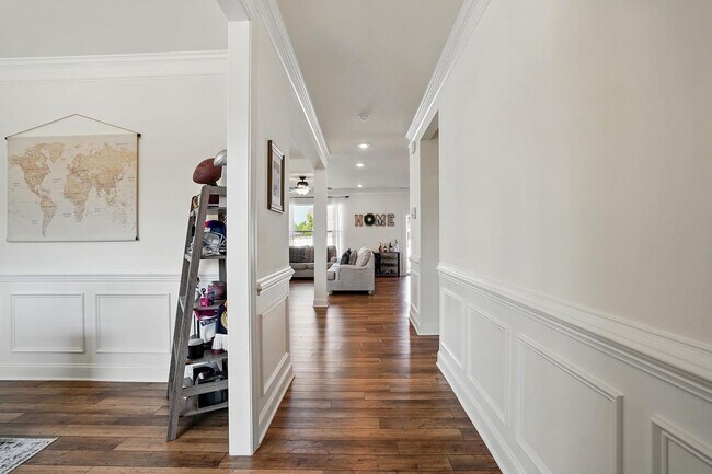 Building Photo - 521 Glenwyck Ct
