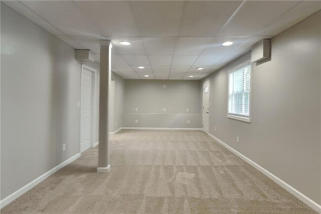Foto del edificio - 4217 Abington Walk NW